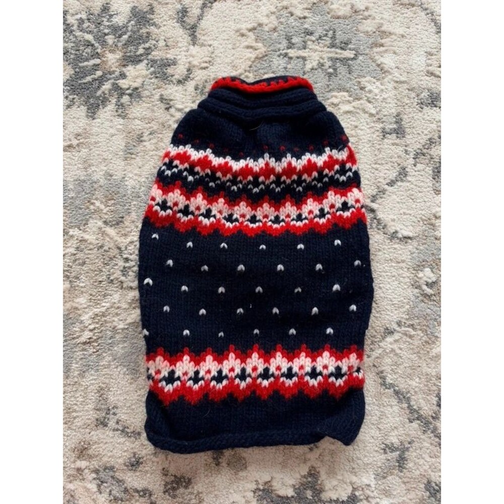 Chilly Dog 100% wool sweater